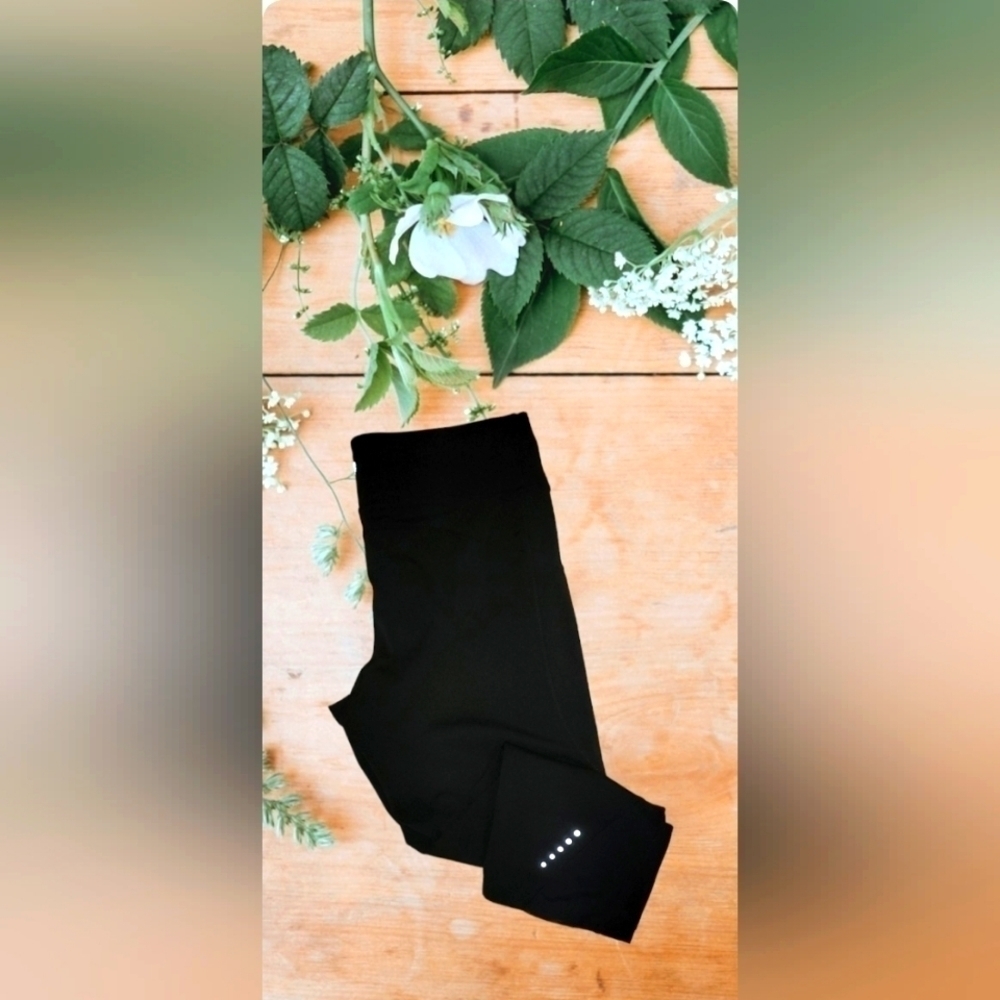 TANGERINE Reflective Yoga Leggings